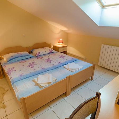 Arka Apartament Stara Novalja Zewnętrze zdjęcie